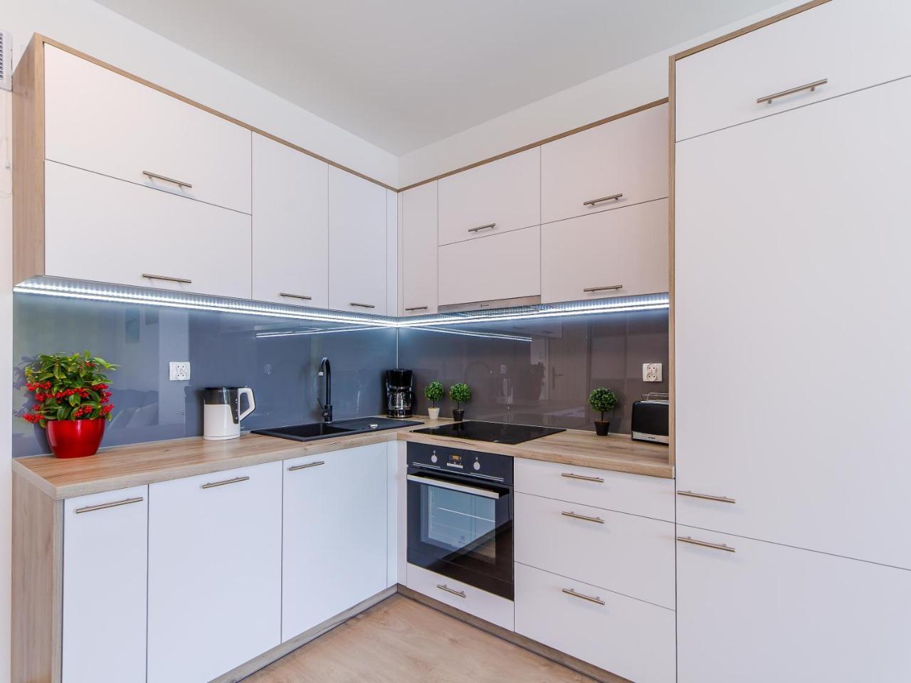 Feniks Spa Apartaments 12 By Jantar Apartamenty Колобжег Экстерьер фото
